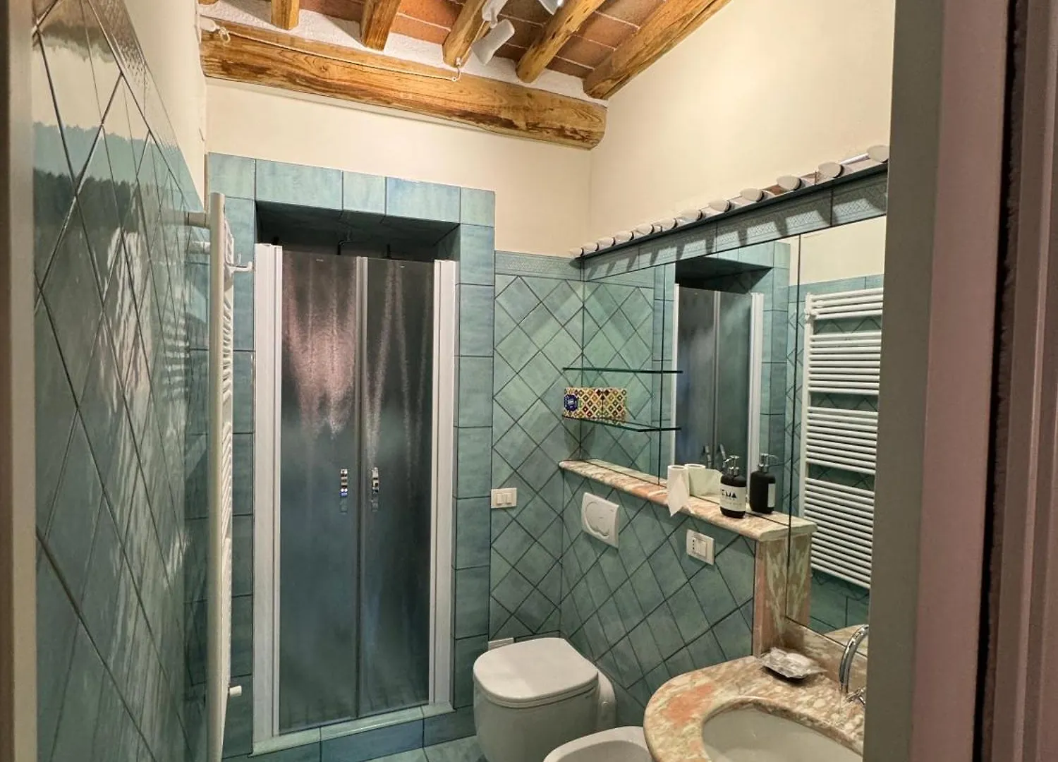 Apartment Yema Home 2-Lucca Italy
